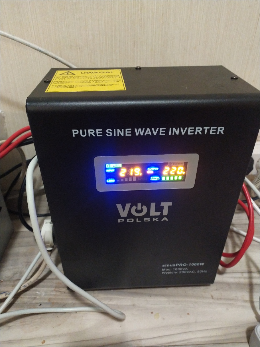 PURE SINE WAVE INVERTER 19 220 VOLT POLSKA sinusPRO-1000W Moo: 1000VA Wylscie: 230VAC, 50Hz